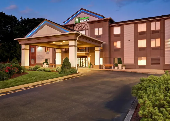Holiday Inn Express Newport North - Middletown By Ihg